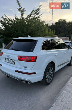 Позашляховик / Кросовер Audi Q7 2017 в 