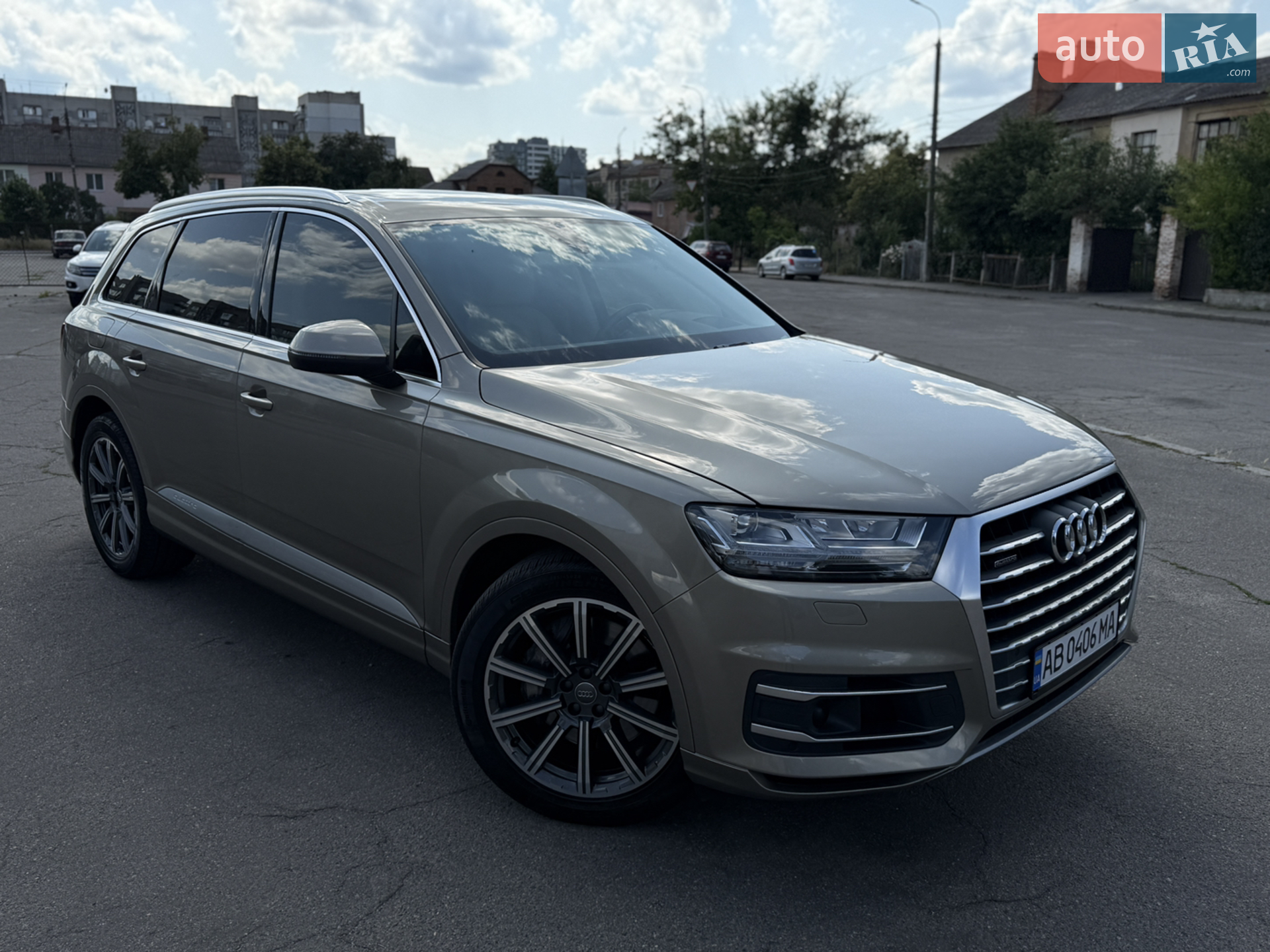 2016 Audi Q7 - мініатюра 2