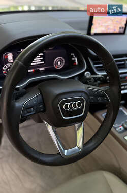 Внедорожник / Кроссовер Audi Q7 2016 в Виннице