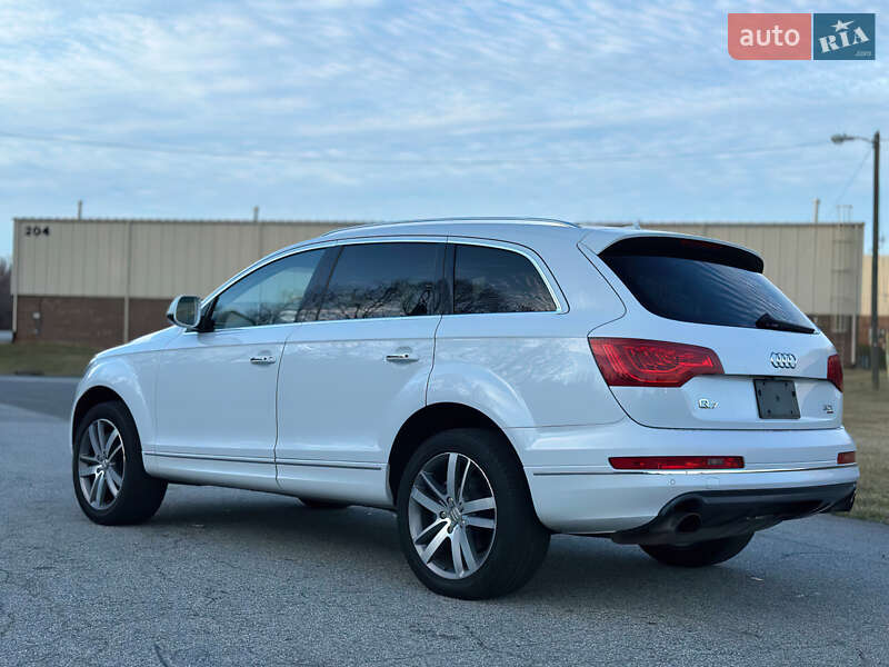 Позашляховик / Кросовер Audi Q7 2014 в Вінниці
