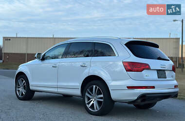 Внедорожник / Кроссовер Audi Q7 2014 в 