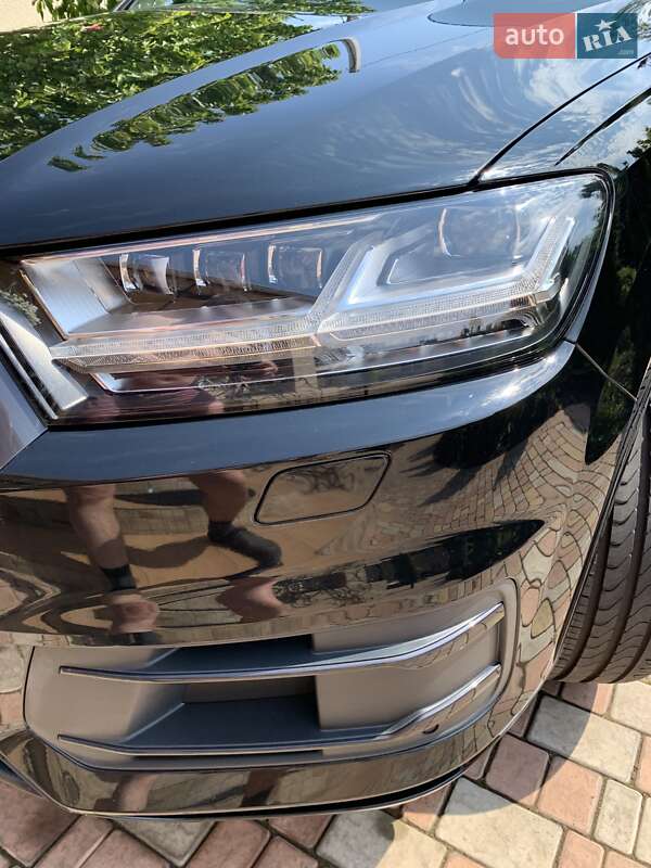 Внедорожник / Кроссовер Audi Q7 2016 в Одессе