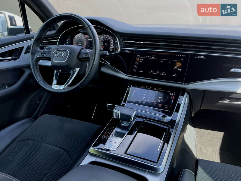 Внедорожник / Кроссовер Audi Q7 2022 в Львове