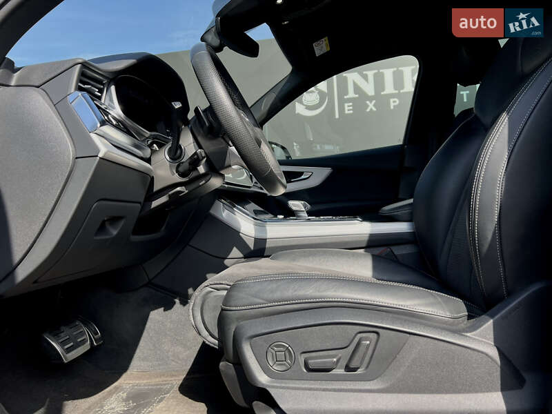 Позашляховик / Кросовер Audi Q7 2022 в Львові