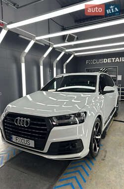 Позашляховик / Кросовер Audi Q7 2016 в Кропивницькому