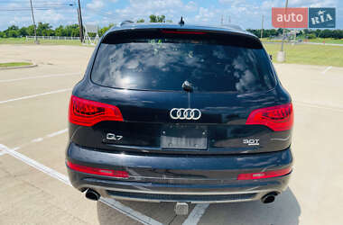 Внедорожник / Кроссовер Audi Q7 2014 в 