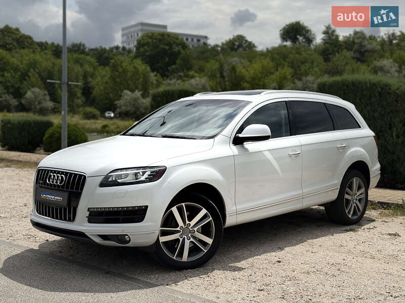 Позашляховик / Кросовер Audi Q7 2015 в Дніпрі