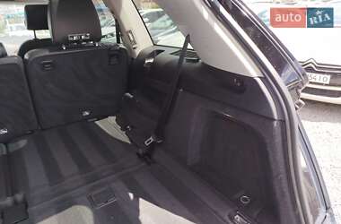 Внедорожник / Кроссовер Audi Q7 2015 в 
