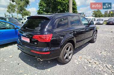 Внедорожник / Кроссовер Audi Q7 2015 в 