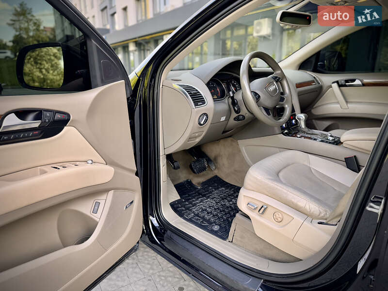 Внедорожник / Кроссовер Audi Q7 2012 в Львове