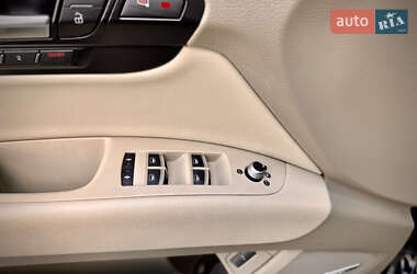 Внедорожник / Кроссовер Audi Q7 2012 в 