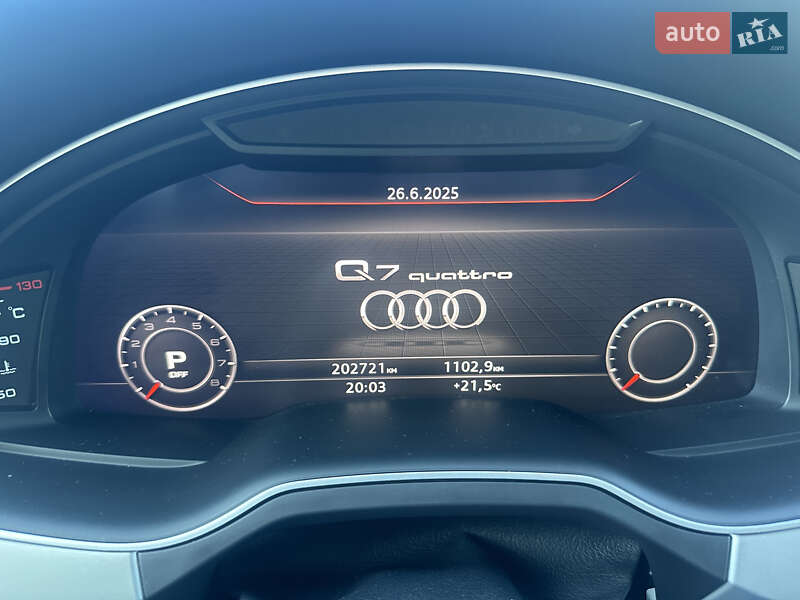Позашляховик / Кросовер Audi Q7 2016 в Рівному