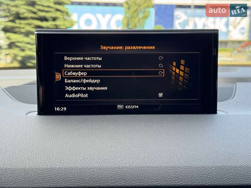 Позашляховик / Кросовер Audi Q7 2015 в Києві