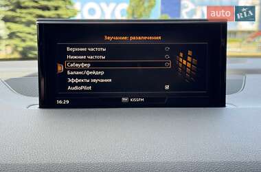 Внедорожник / Кроссовер Audi Q7 2015 в 