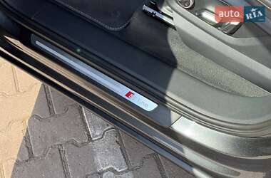 Внедорожник / Кроссовер Audi Q7 2015 в 