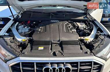 Внедорожник / Кроссовер Audi Q7 2021 в 