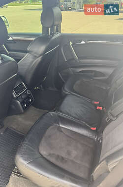 Внедорожник / Кроссовер Audi Q7 2006 в 