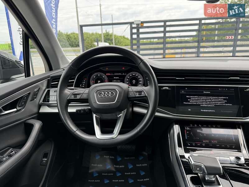Внедорожник / Кроссовер Audi Q7 2022 в Ровно