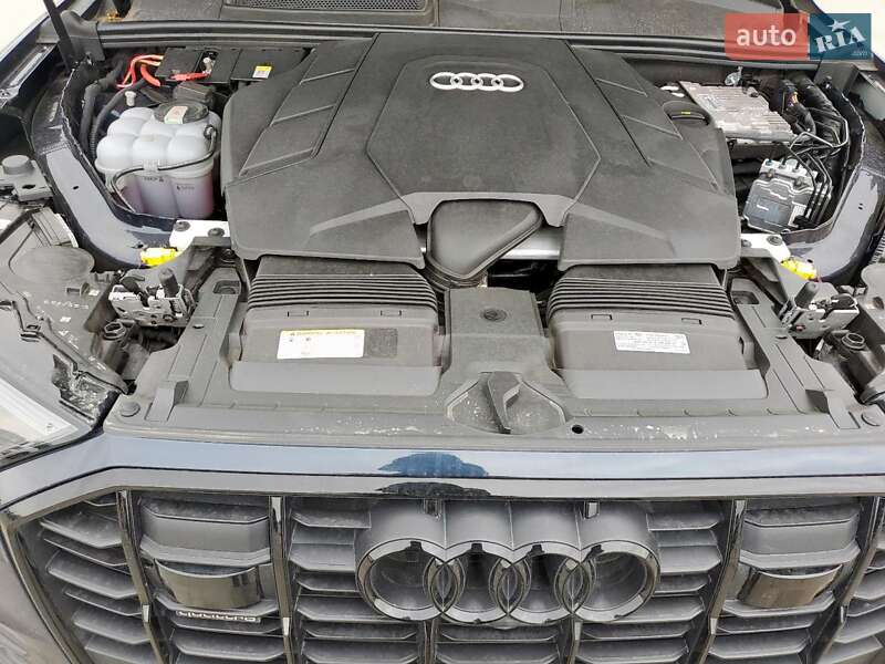 Внедорожник / Кроссовер Audi Q7 2024 в Киеве