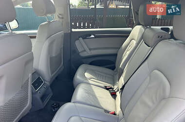 Внедорожник / Кроссовер Audi Q7 2013 в 