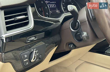 Внедорожник / Кроссовер Audi Q7 2017 в 