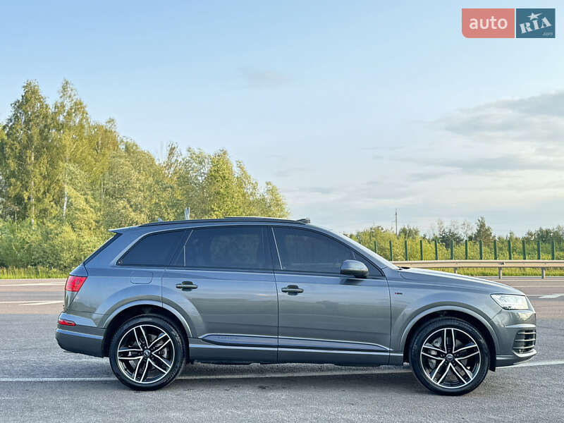 Внедорожник / Кроссовер Audi Q7 2017 в Ковеле