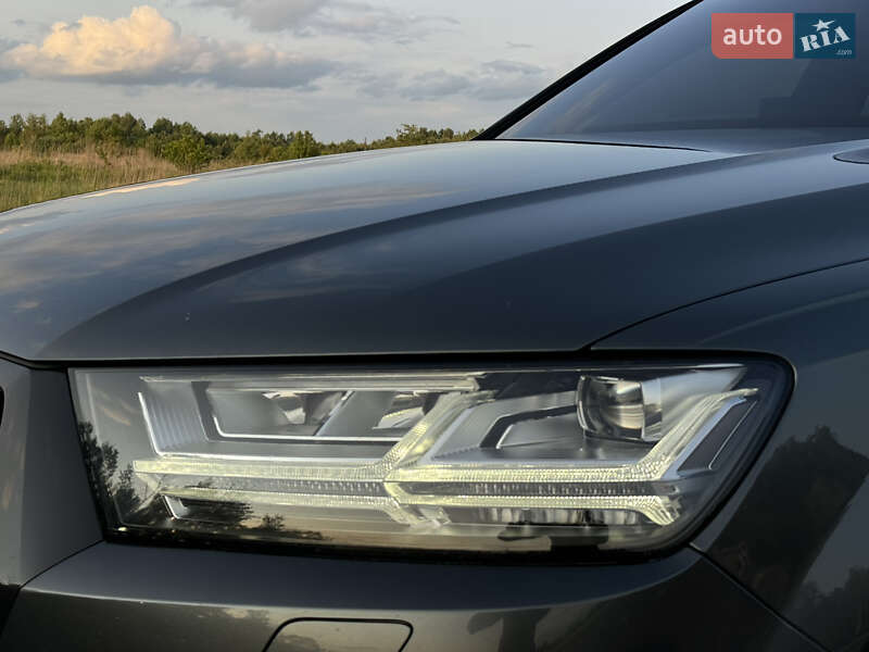 Внедорожник / Кроссовер Audi Q7 2017 в Ковеле