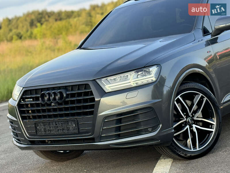 Внедорожник / Кроссовер Audi Q7 2017 в Ковеле