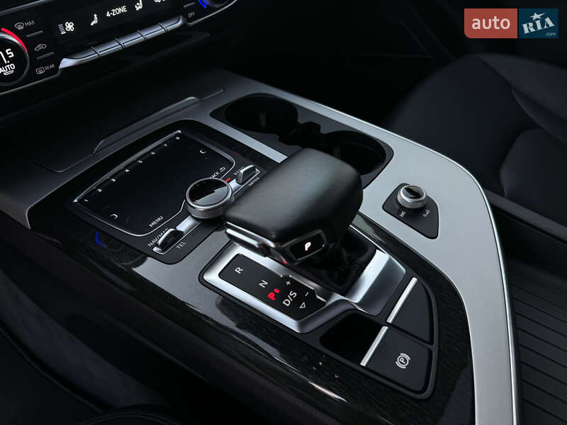 Внедорожник / Кроссовер Audi Q7 2017 в Ковеле