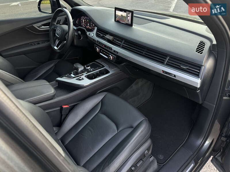 Внедорожник / Кроссовер Audi Q7 2017 в Ковеле