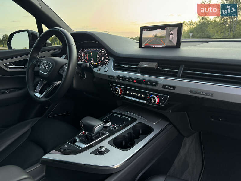 Внедорожник / Кроссовер Audi Q7 2017 в Ковеле