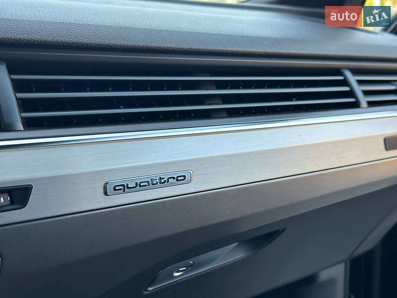Внедорожник / Кроссовер Audi Q7 2015 в Днепре