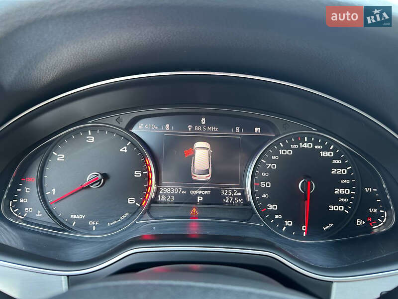 Внедорожник / Кроссовер Audi Q7 2015 в Днепре