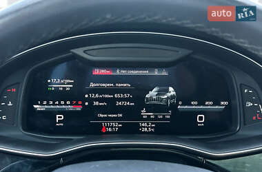 Внедорожник / Кроссовер Audi Q7 2021 в 