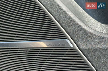 Внедорожник / Кроссовер Audi Q7 2021 в 