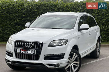 Внедорожник / Кроссовер Audi Q7 2014 в 
