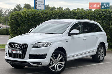 Внедорожник / Кроссовер Audi Q7 2014 в 
