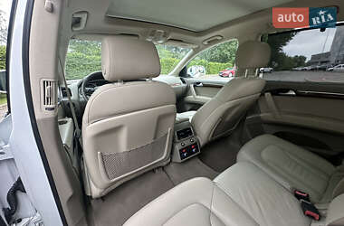 Внедорожник / Кроссовер Audi Q7 2014 в 