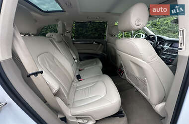Внедорожник / Кроссовер Audi Q7 2014 в 