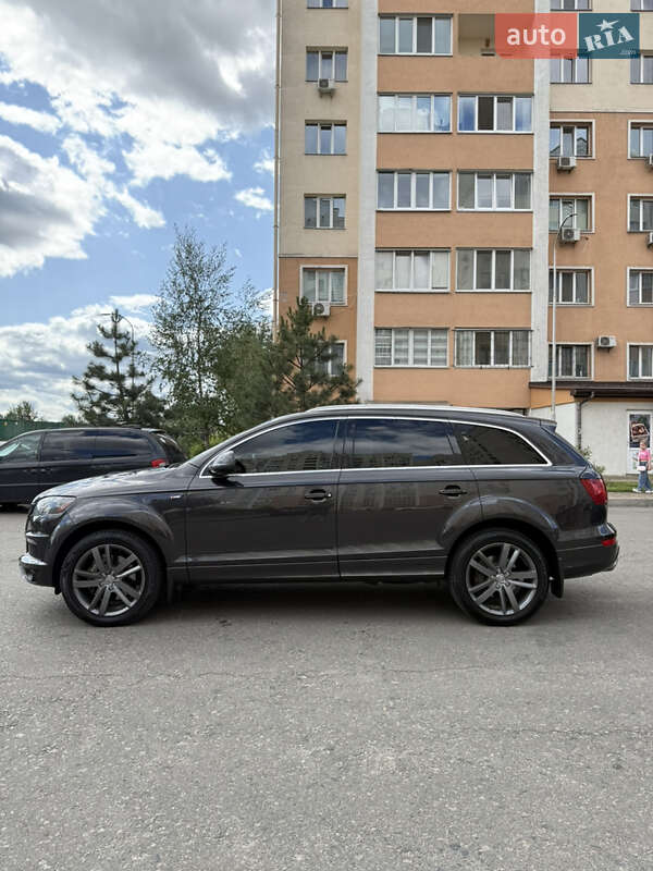 Внедорожник / Кроссовер Audi Q7 2011 в Киеве