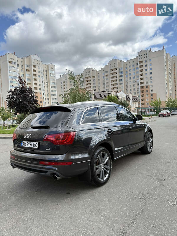 Внедорожник / Кроссовер Audi Q7 2011 в Киеве