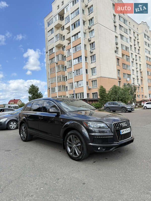 Внедорожник / Кроссовер Audi Q7 2011 в Киеве
