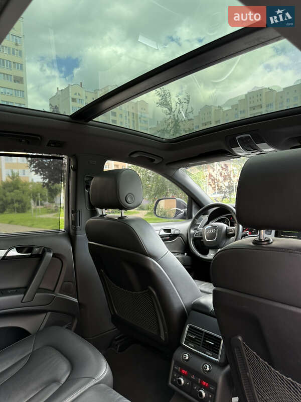 Внедорожник / Кроссовер Audi Q7 2011 в Киеве