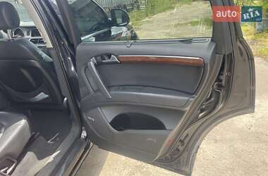 Внедорожник / Кроссовер Audi Q7 2011 в 
