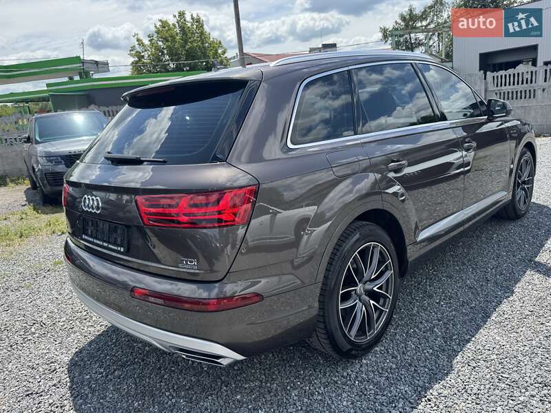 Внедорожник / Кроссовер Audi Q7 2015 в Тернополе