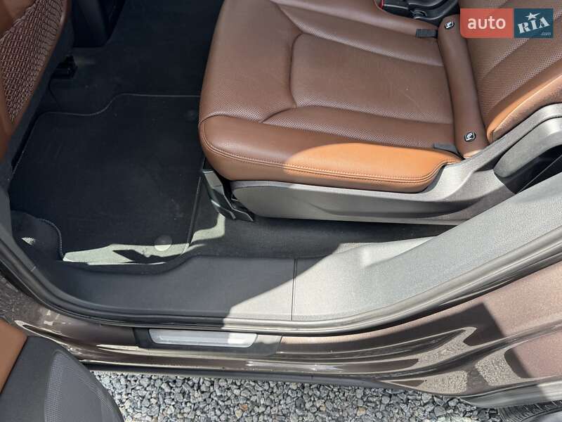 Внедорожник / Кроссовер Audi Q7 2015 в Тернополе