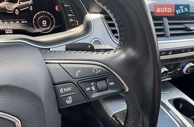 Внедорожник / Кроссовер Audi Q7 2015 в 