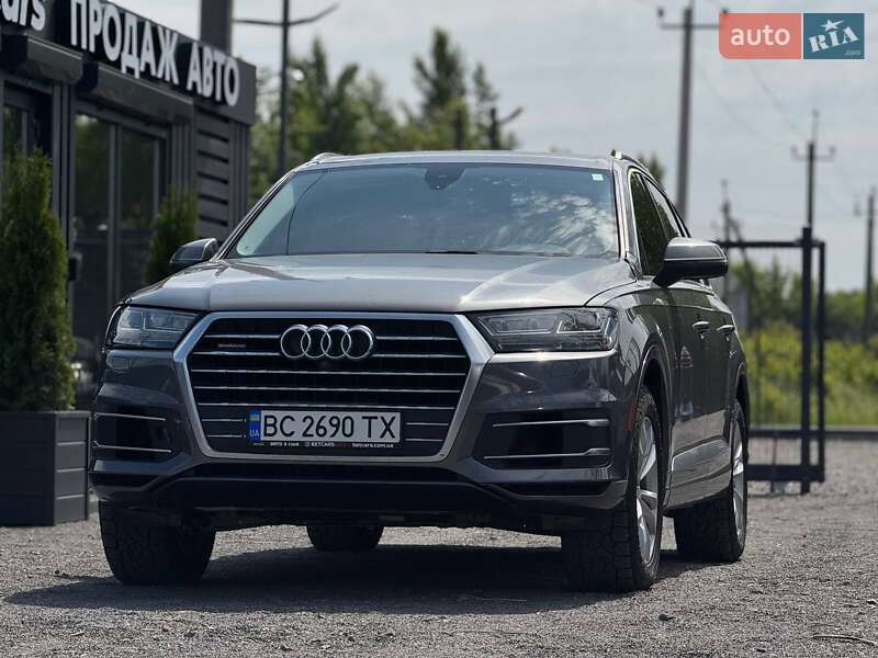 Audi Q7 2016