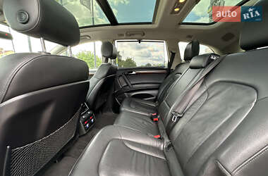 Внедорожник / Кроссовер Audi Q7 2012 в 