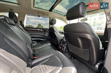 Внедорожник / Кроссовер Audi Q7 2012 в 
